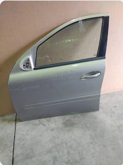 PUERTA DELANTERA IZQUIERDA Mercedes-Benz ML (BM 164)