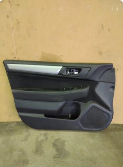GUARNECIDO PUERTA DELANTERA IZQUIERDA Subaru Outback (B15)