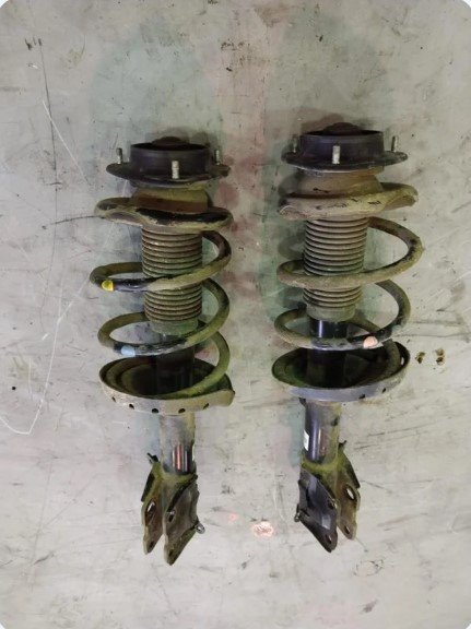 JUEGO AMORTIGUADORES DELANTERO Subaru Outback (B15)