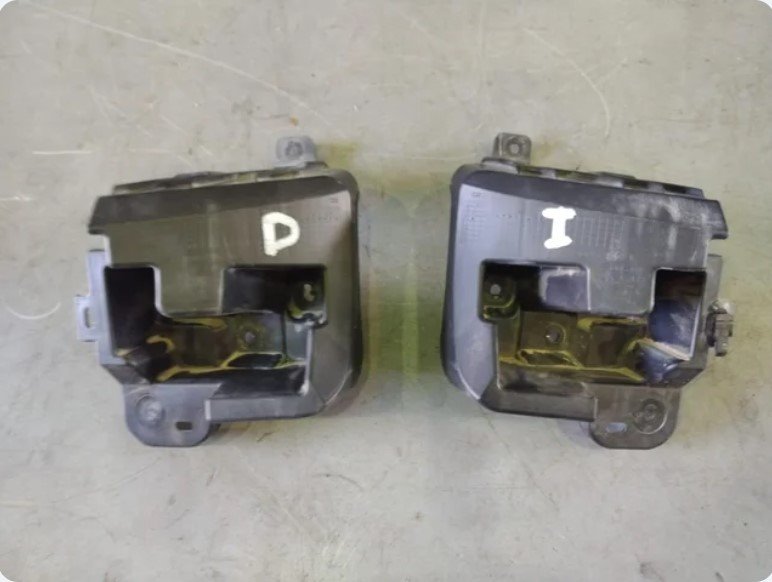 SOPORTE PARAGOLPES TRASERO