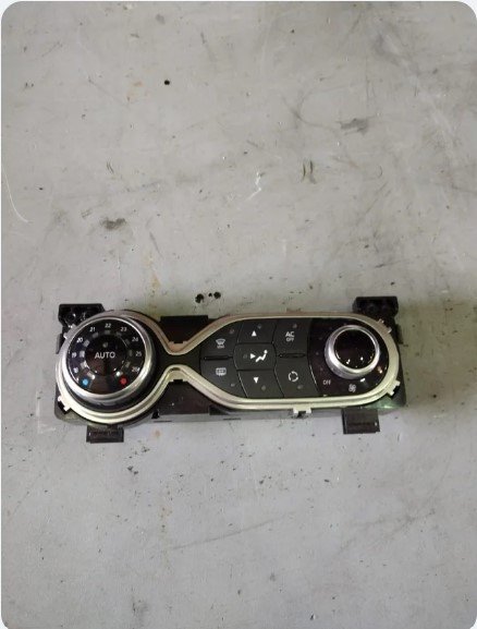 MANDO CALEFACCION / AIRE ACONDICIONADO Renault Twingo III