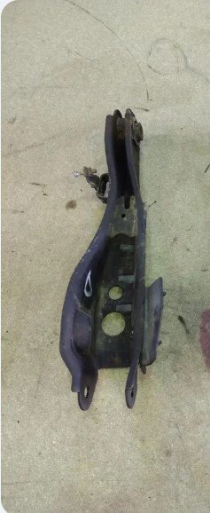 BRAZO SUSPENSION INFERIOR TRASERO DERECHO Nissan Murano (Z50)
