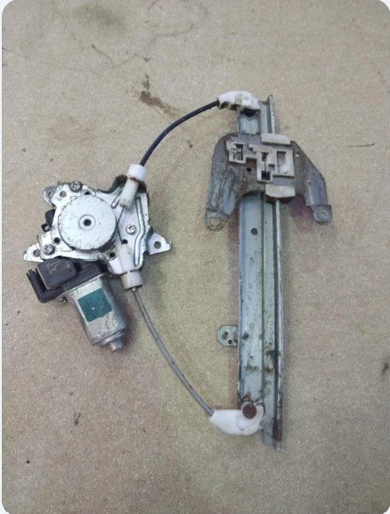 MOTOR ELEVALUNAS TRASERO DERECHO Nissan Murano (Z50)