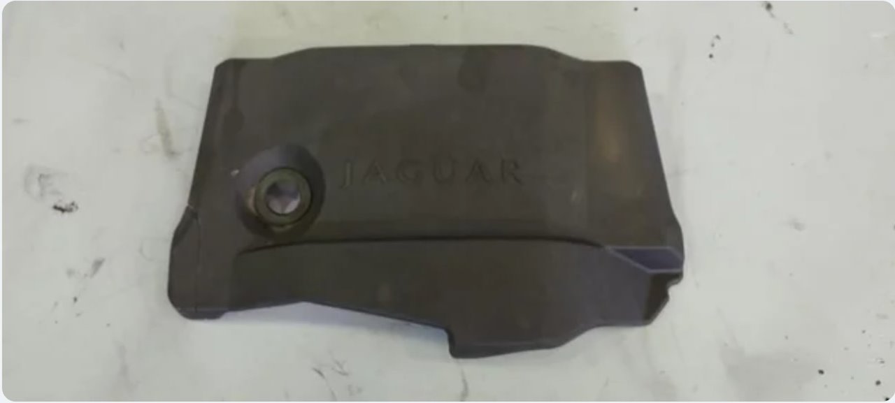TAPA MOTOR Jaguar XF