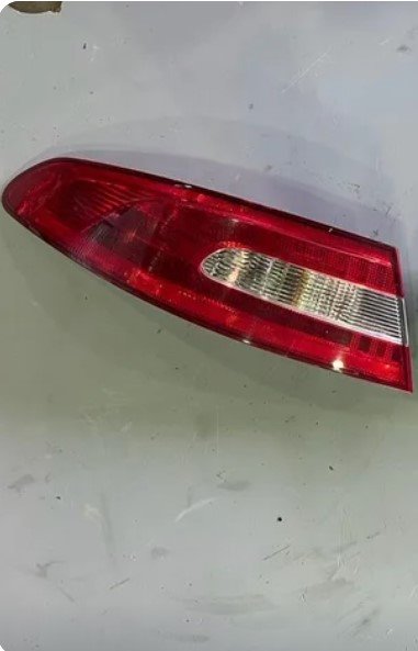 PILOTO TRASERO IZQUIERDO Jaguar XF
