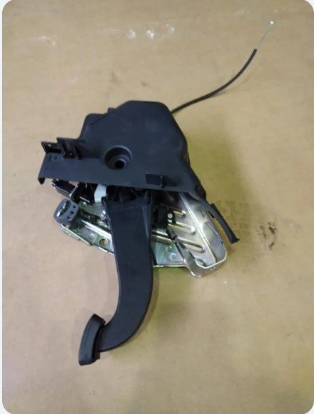 PEDAL FRENO Mercedes-Benz E Berlina (BM 212)