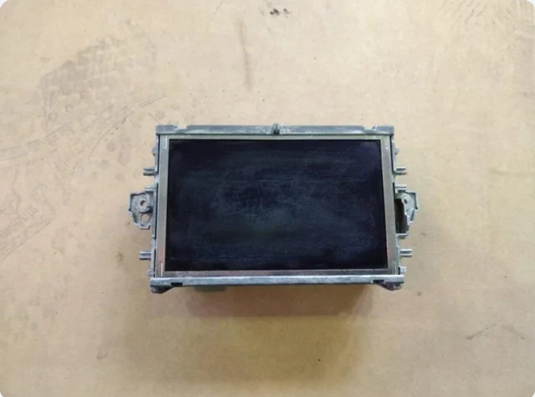 PANTALLA MULTIFUNCION Mercedes-Benz E Berlina (BM 212)