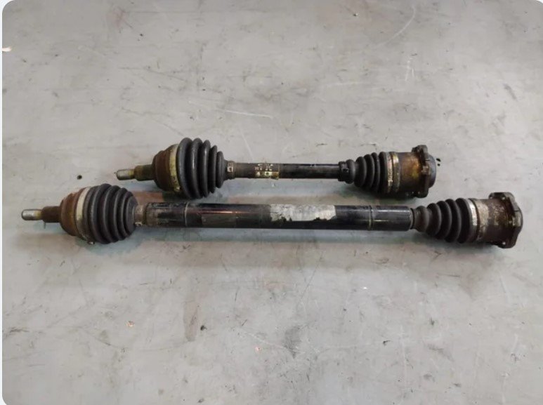 TRANSMISION DELANTERA IZQUIERDA Seat Toledo (1M2)
