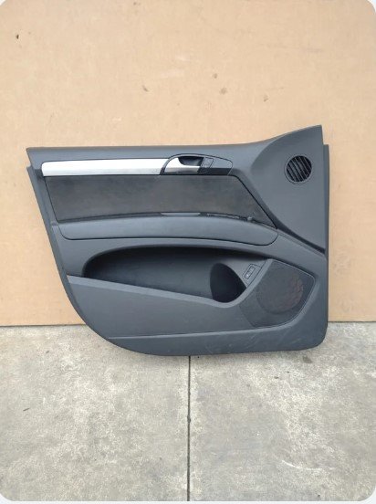 GUARNECIDO PUERTA DELANTERA IZQUIERDA Audi Q7 (4L)
