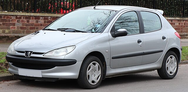 Imagen del vehículo Peugeot 206