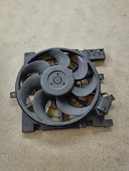 ELECTROVENTILADOR Opel Zafira B