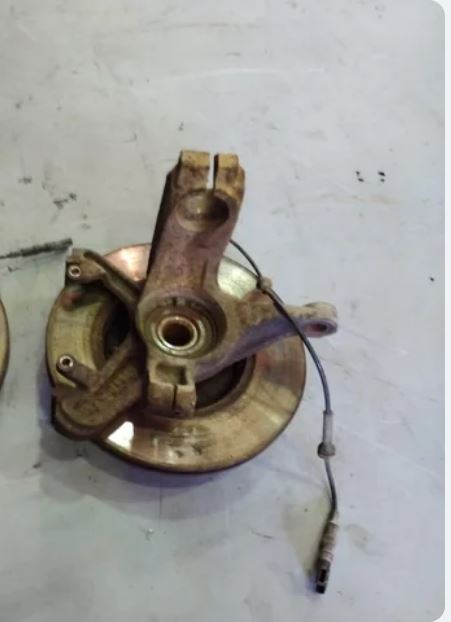 MANGUETA DELANTERA DERECHA Ford Focus Berlina (CAK)