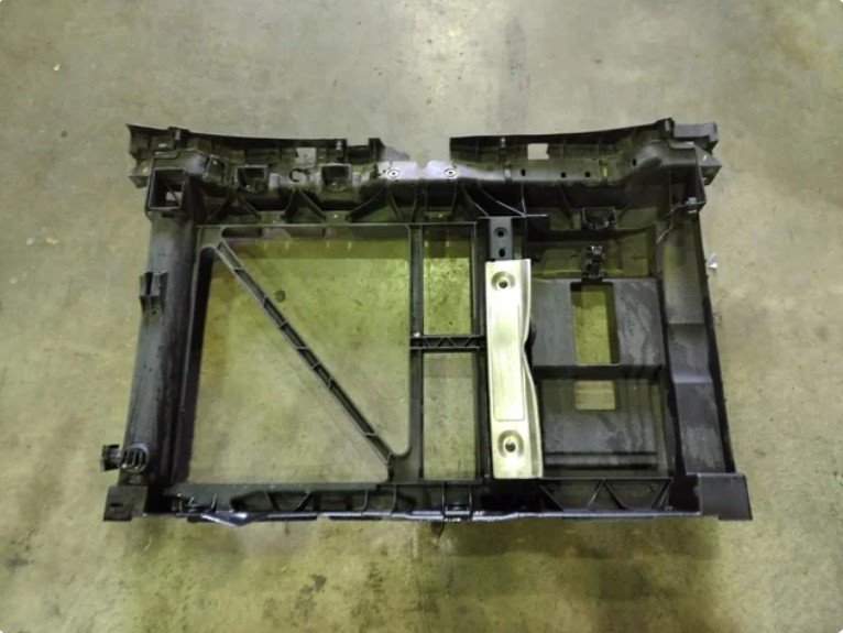 SOPORTE RADIADOR Citroen C3