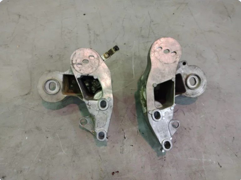 SOPORTE MOTOR