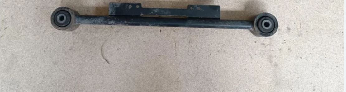 BRAZO SUSPENSION TRASERO IZQUIERDO Nissan Terrano II (R20)