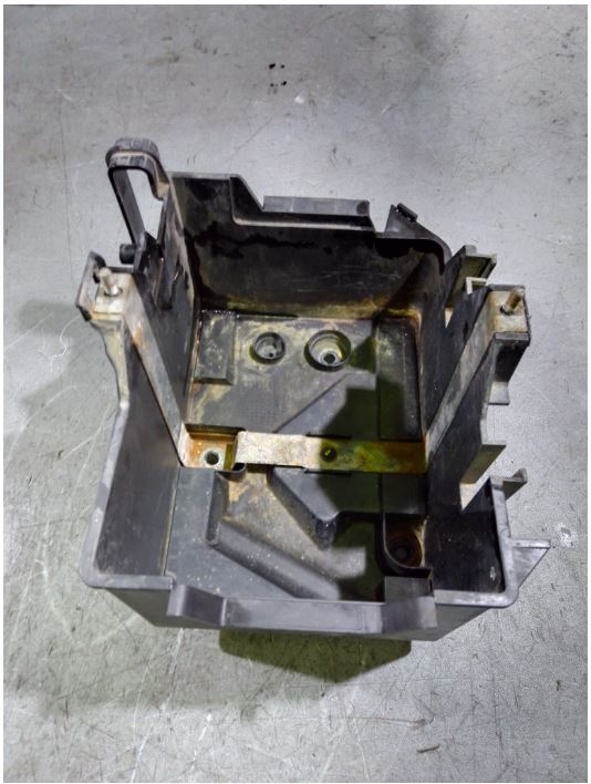 SOPORTE BATERIA Ford Fusion (CBK)