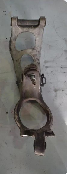 BRAZO SUSPENSION INFERIOR DELANTERO DERECHO Citroen C5 Berlina