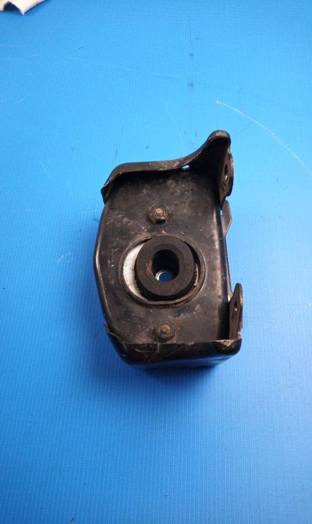 SOPORTE MOTOR IZQUIERDO Peugeot 206