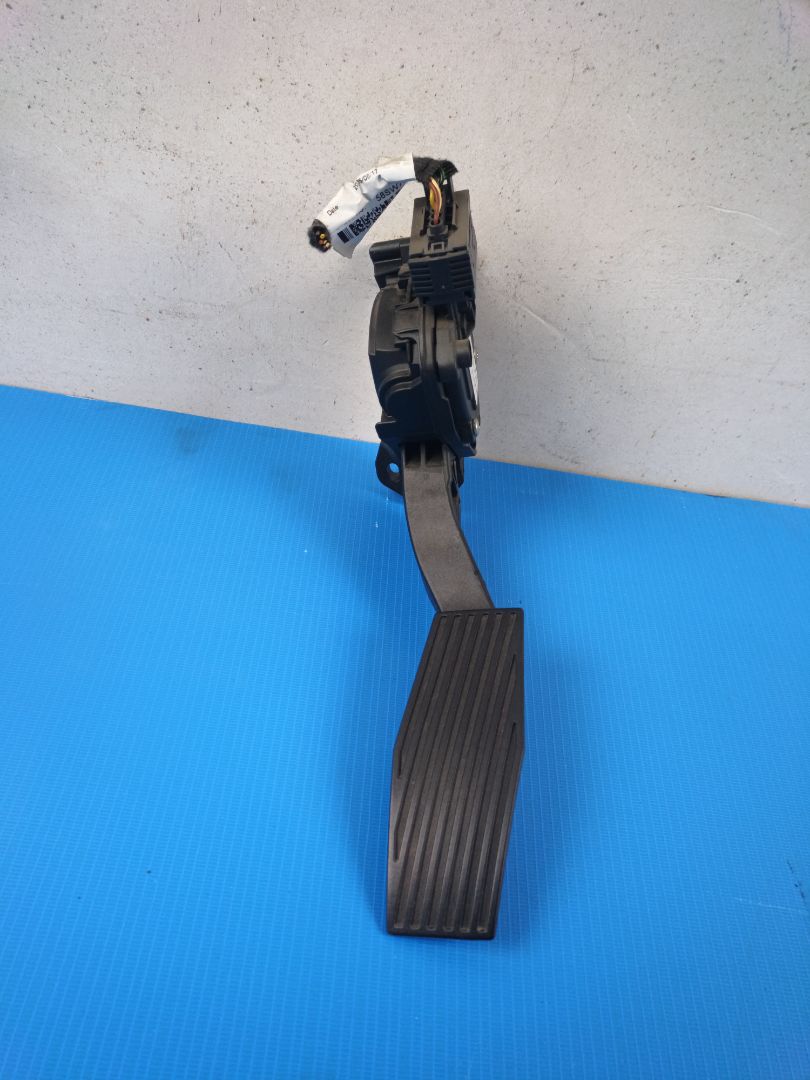 PEDAL ACELERADOR Opel Insignia Berlina
