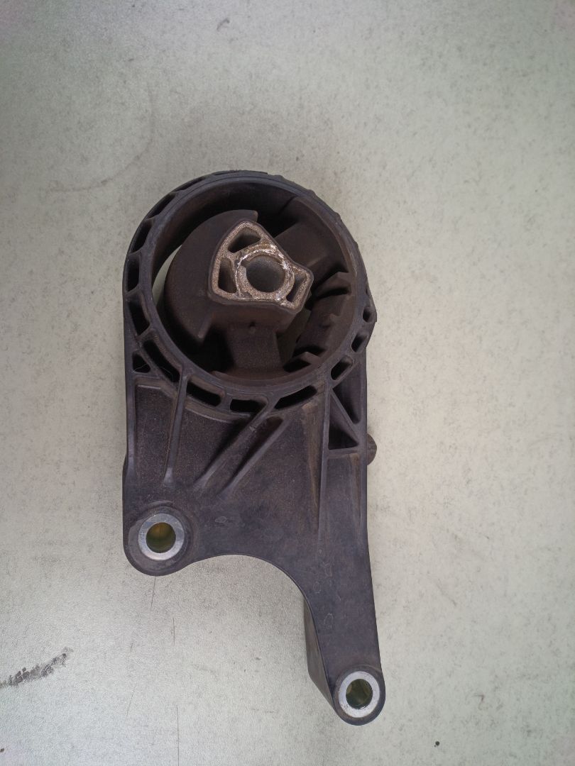 SOPORTE MOTOR DELANTERO Opel Insignia Berlina