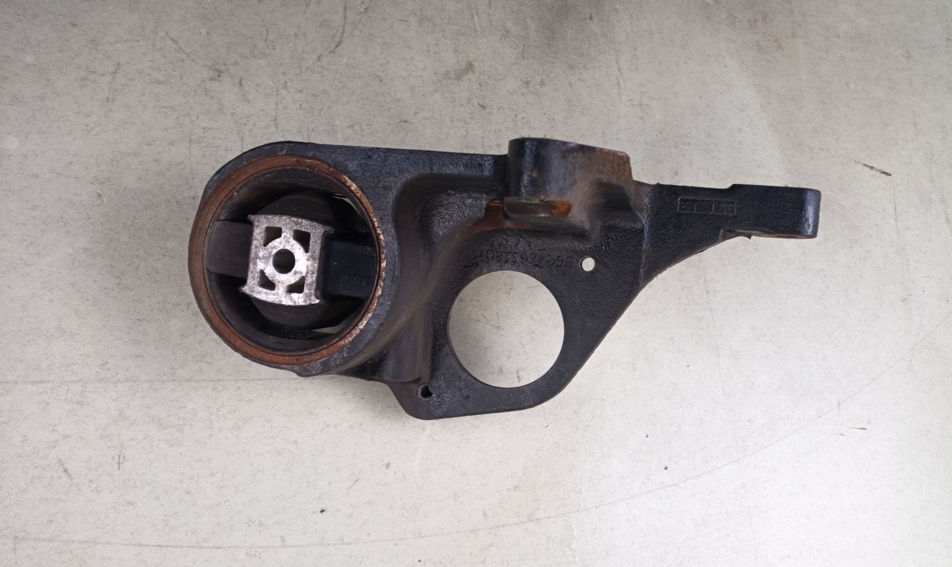 SOPORTE MOTOR TRASERO Citroen C5 Berlina