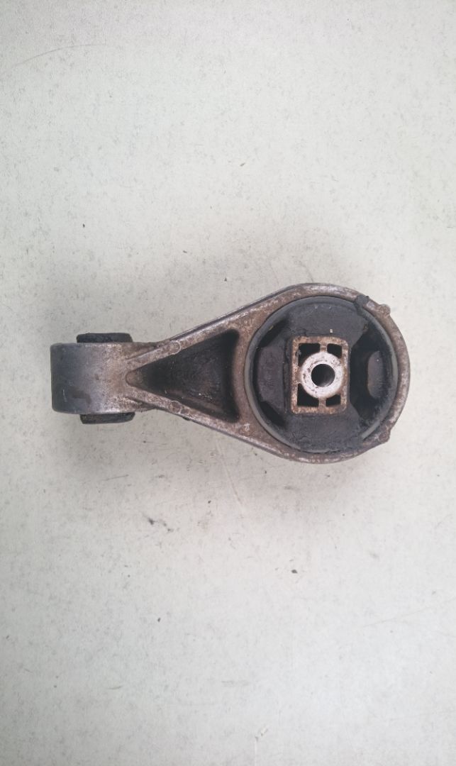SOPORTE MOTOR TRASERO Ford Focus Berlina (CAK)