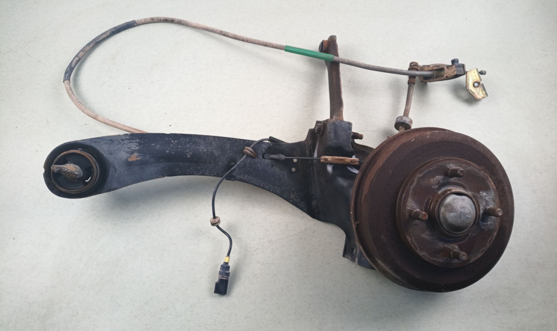 MANGUETA TRASERA DERECHA Ford Focus Berlina (CAK)