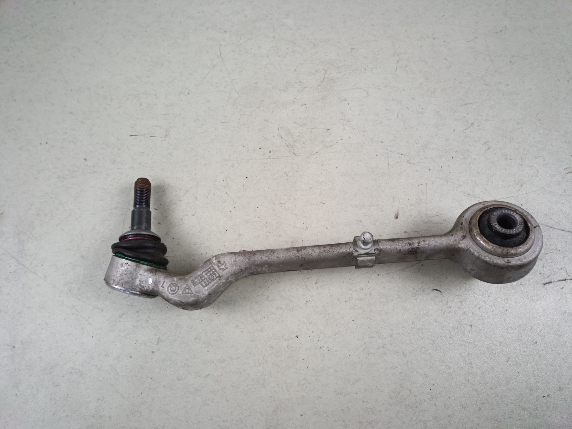BRAZO SUSPENSION SUPERIOR DELANTERO IZQUIERDO BMW 3 Berlina (E90)
