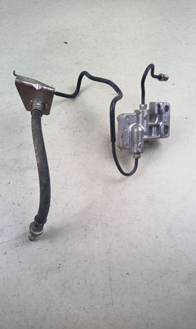 NO IDENTIFICADO Mitsubishi Grandis (NA0W)