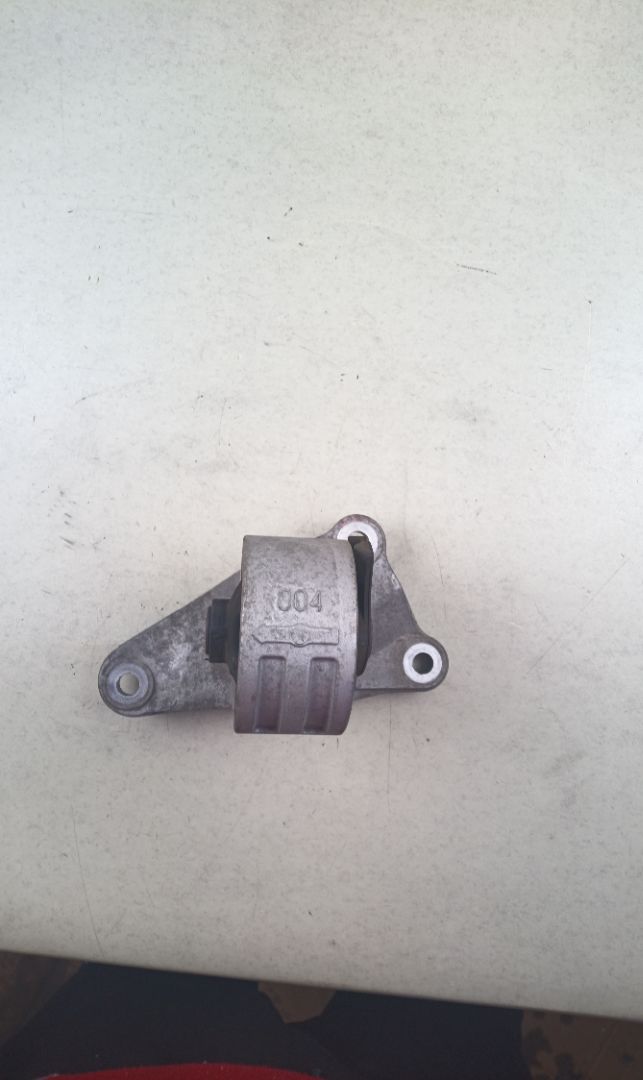 SOPORTE CAMBIO Mitsubishi Grandis (NA0W)