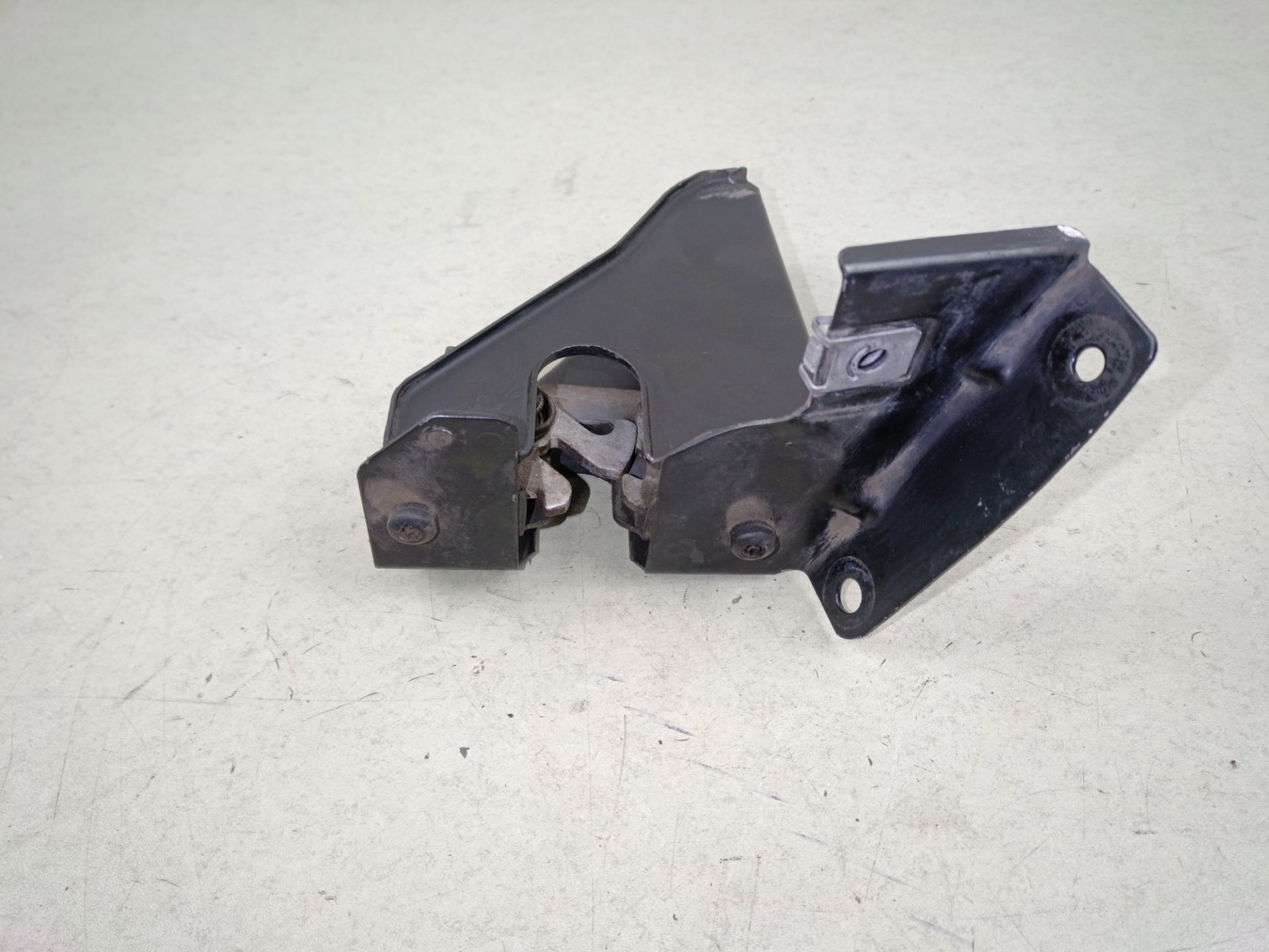 CERRADURA CAPO BMW 3 Berlina (E90)