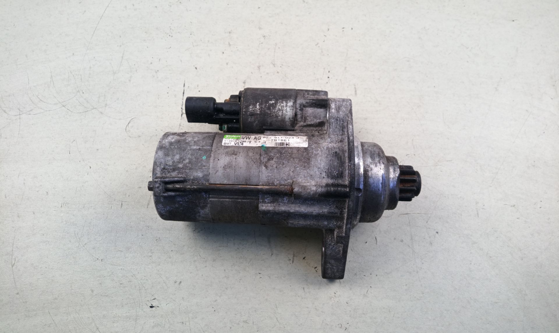 MOTOR ARRANQUE Volkswagen Caddy (2K)