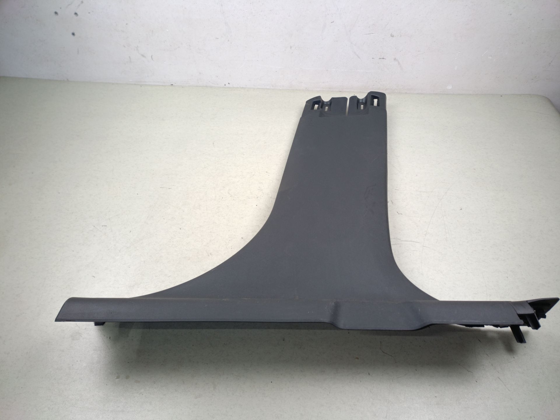 EMBELLECEDOR Peugeot 208