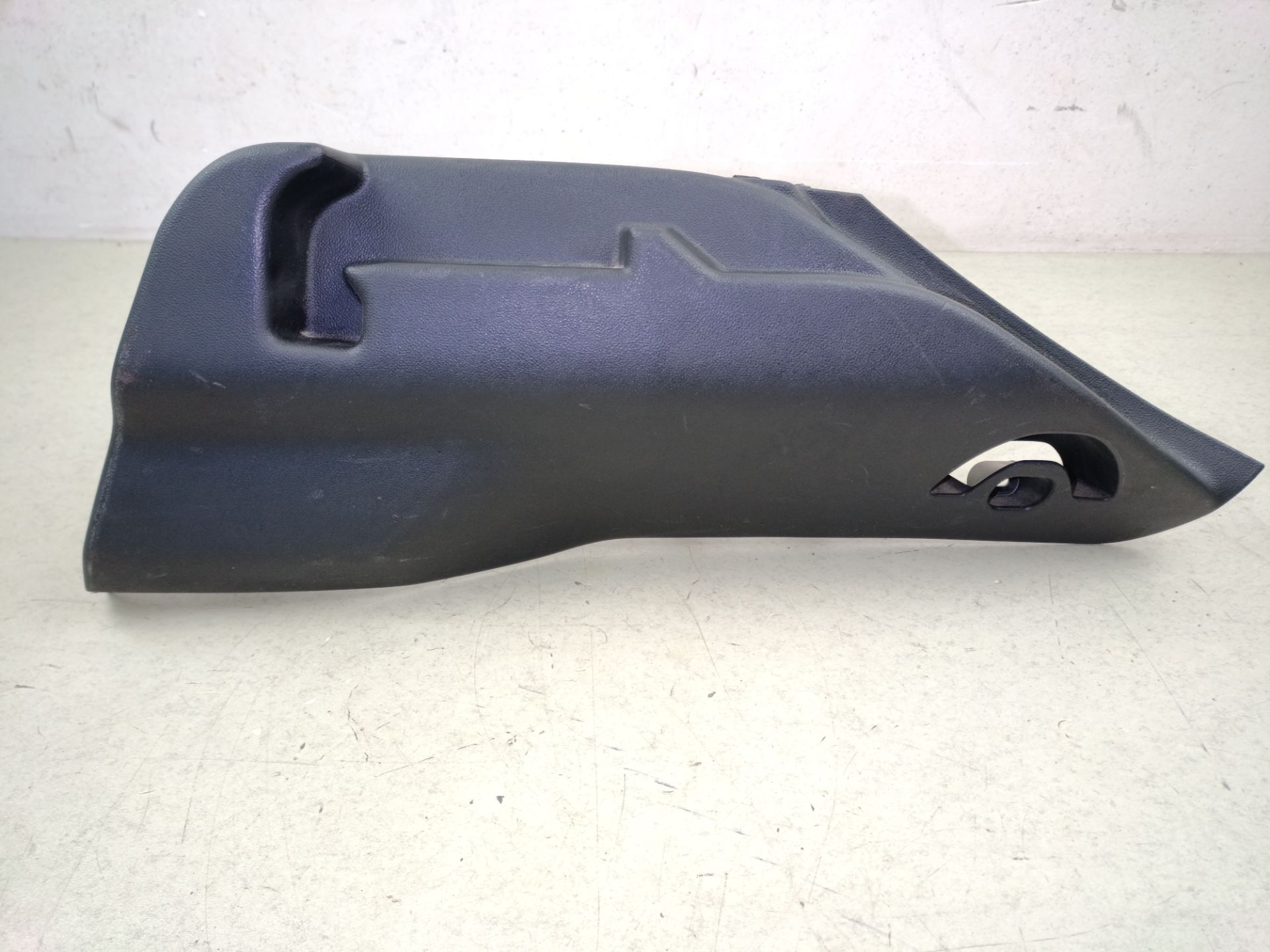 EMBELLECEDOR Peugeot 208