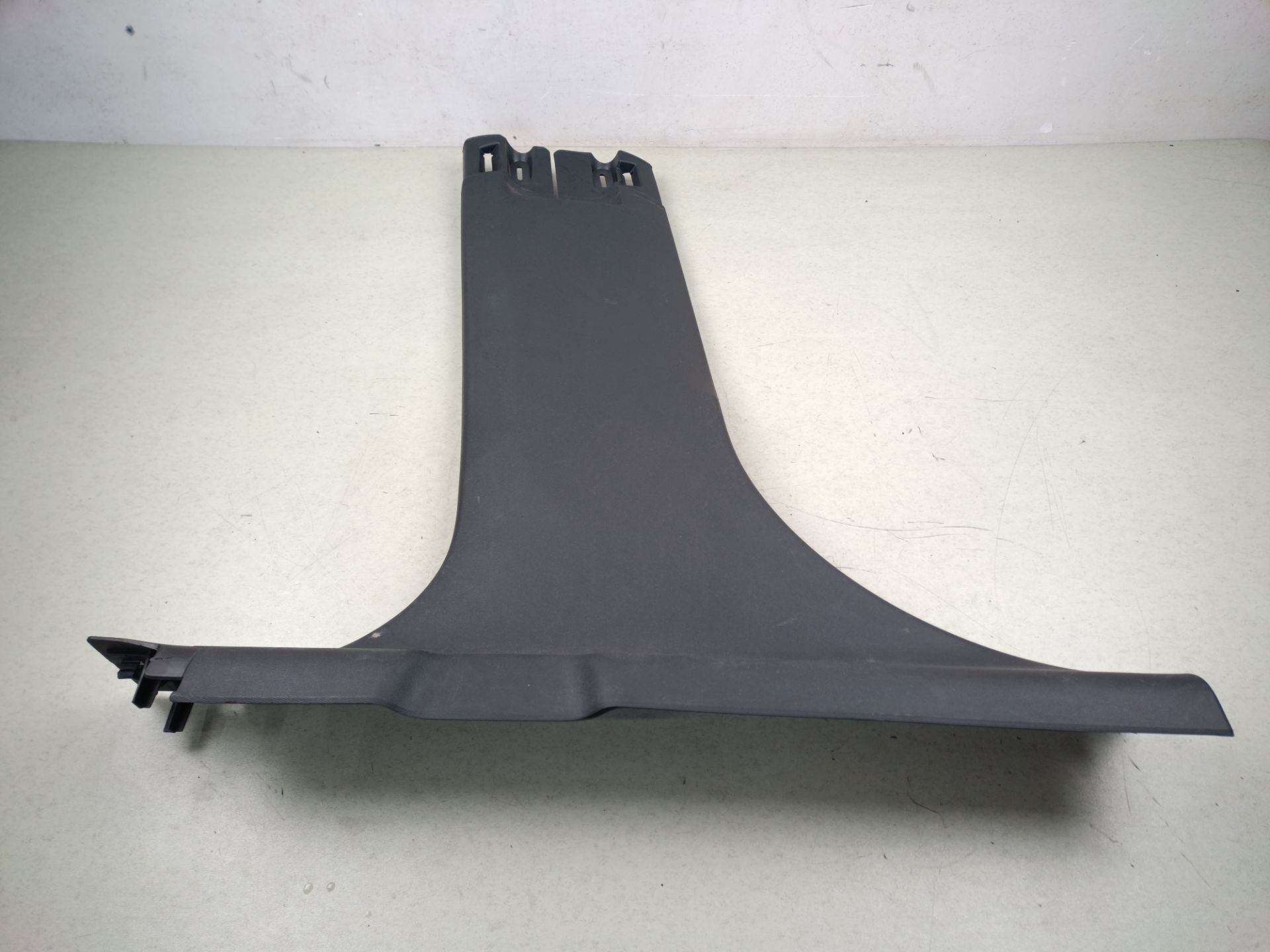 EMBELLECEDOR Peugeot 208