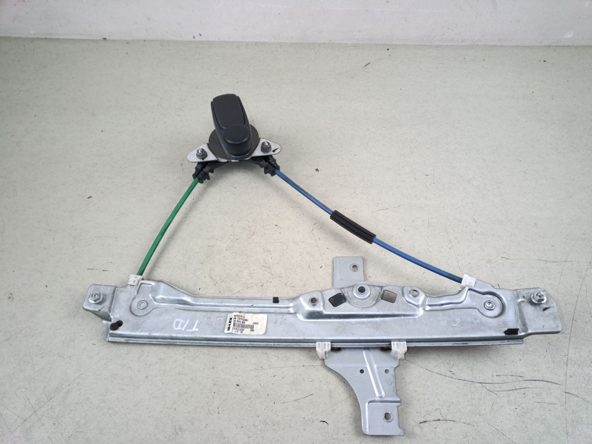ELEVALUNAS TRASERO DERECHO Peugeot 208