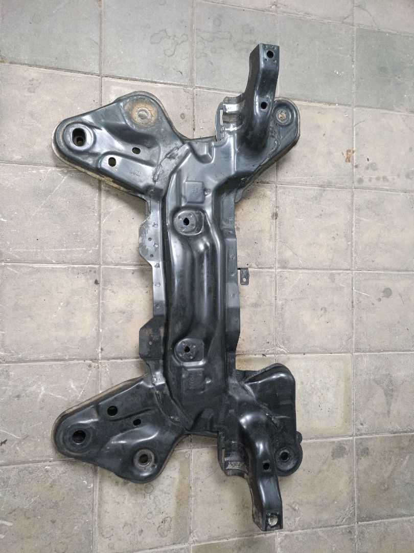 PUENTE DELANTERO Peugeot 208