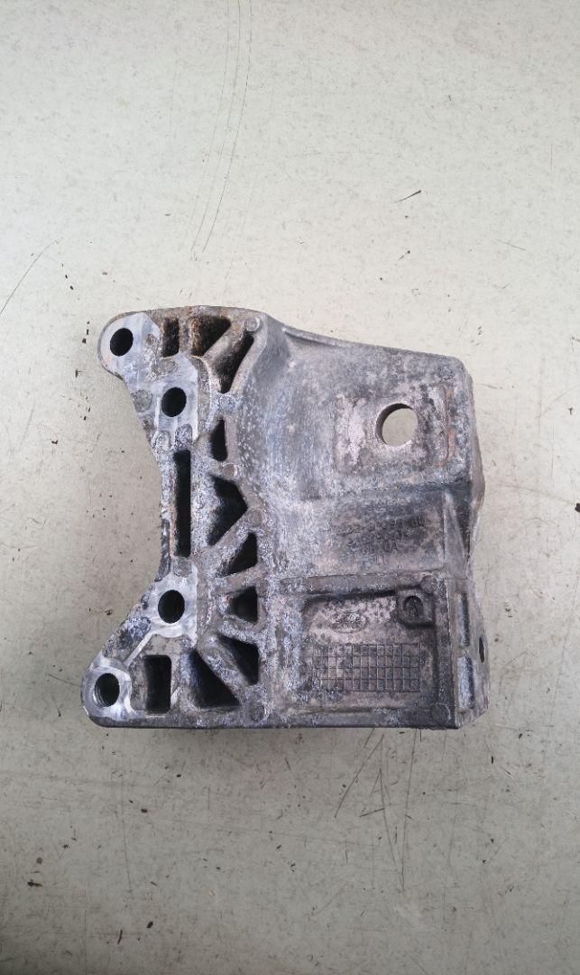 SOPORTE MOTOR DERECHO Land Rover Range Rover Evoque
