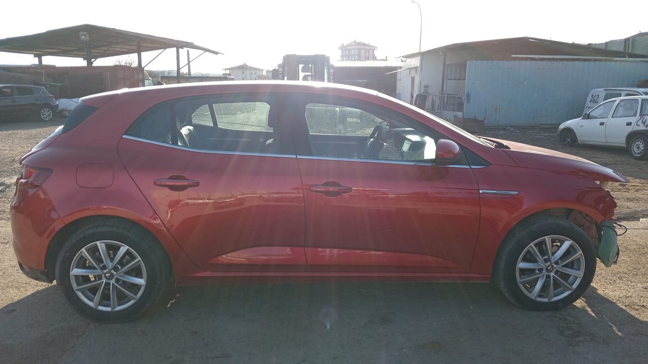 Imagen del vehículo Renault Megane IV Berlina 5P