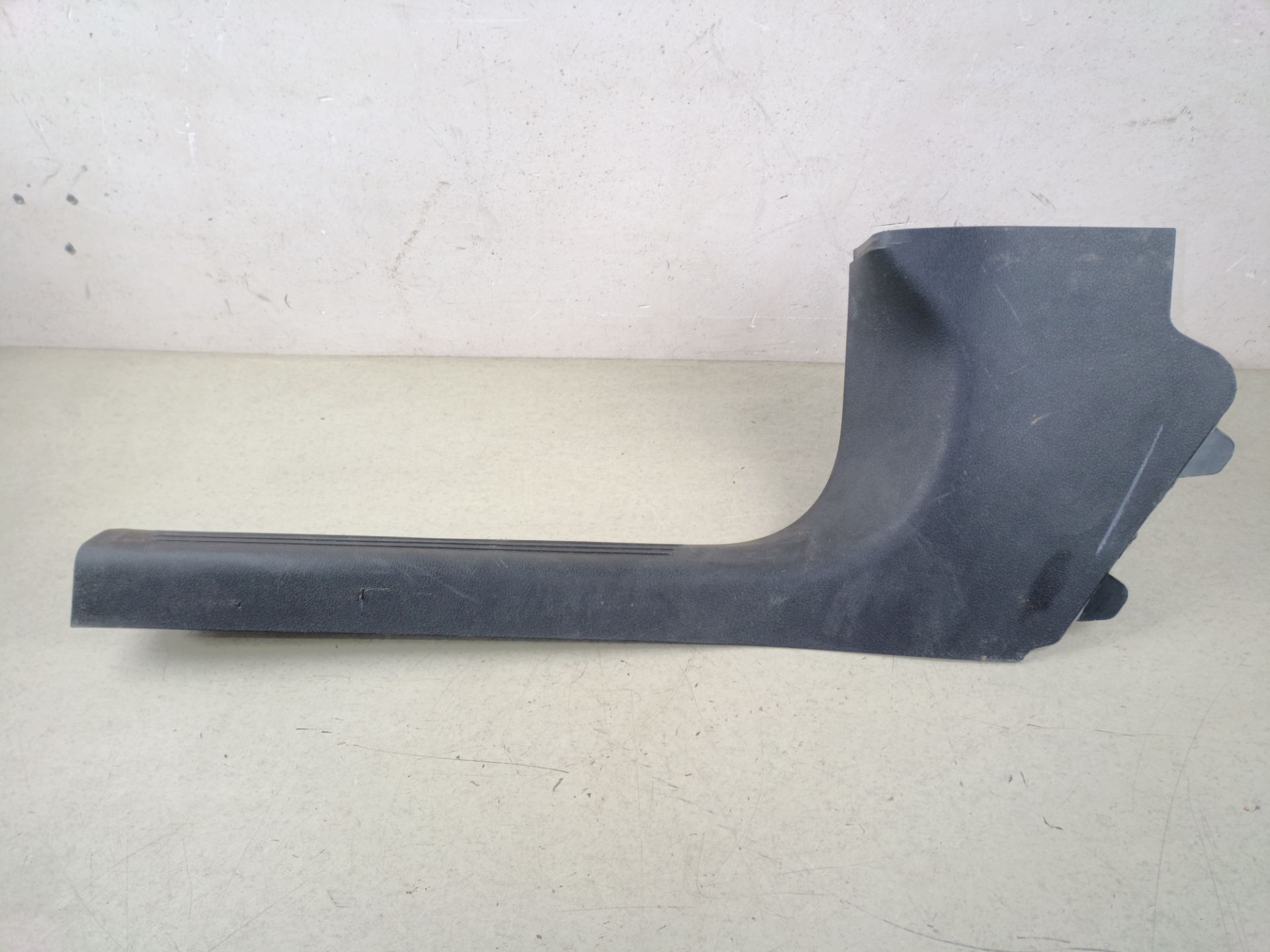 EMBELLECEDOR Mercedes-Benz B (BM 246)