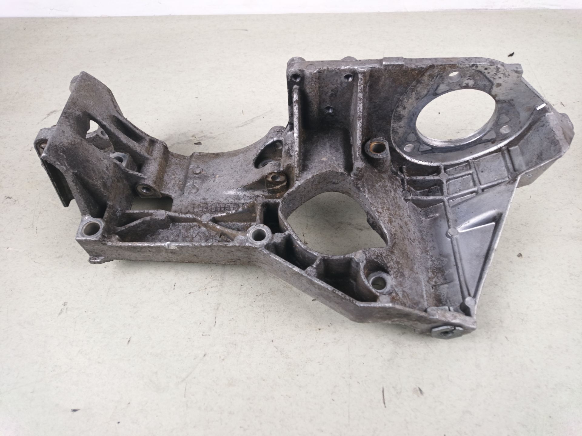 SOPORTE ALTERNADOR Seat Inca (6K9)