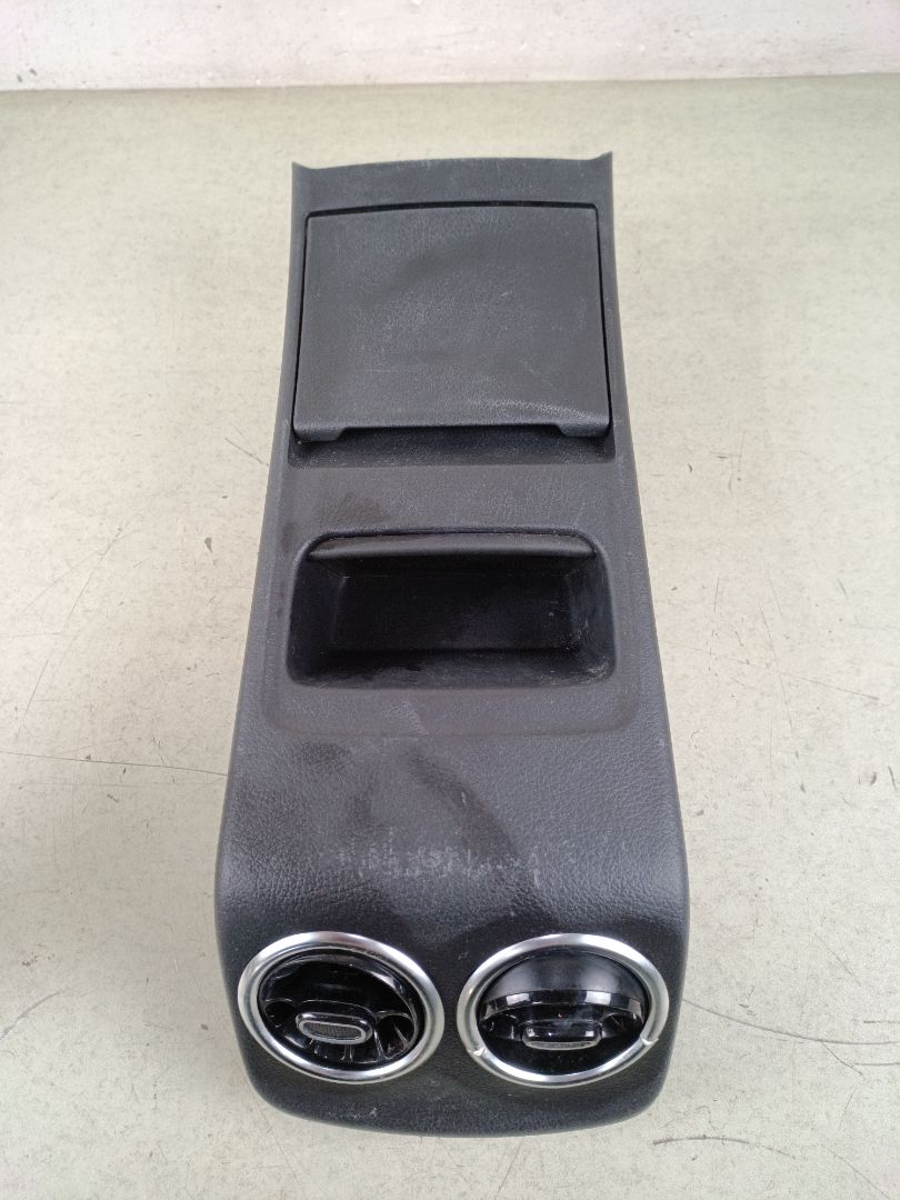 CONSOLA CENTRAL Mercedes-Benz B (BM 246)