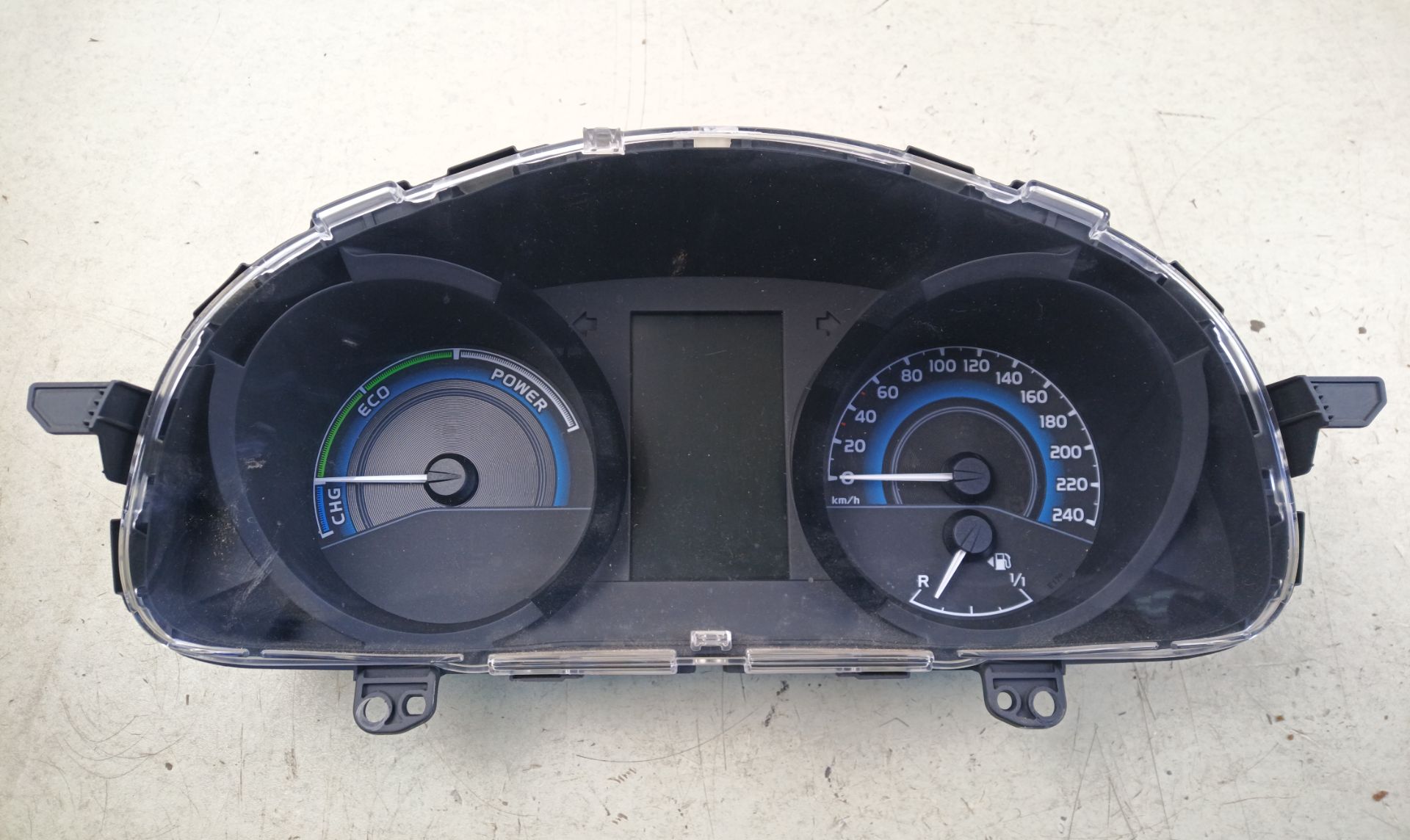 CUADRO INSTRUMENTOS Toyota Auris (E18)