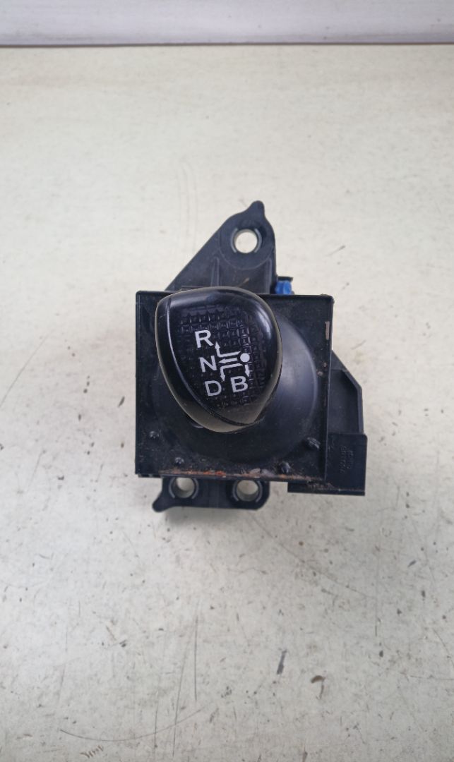 PALANCA CAMBIO Toyota Auris (E18)