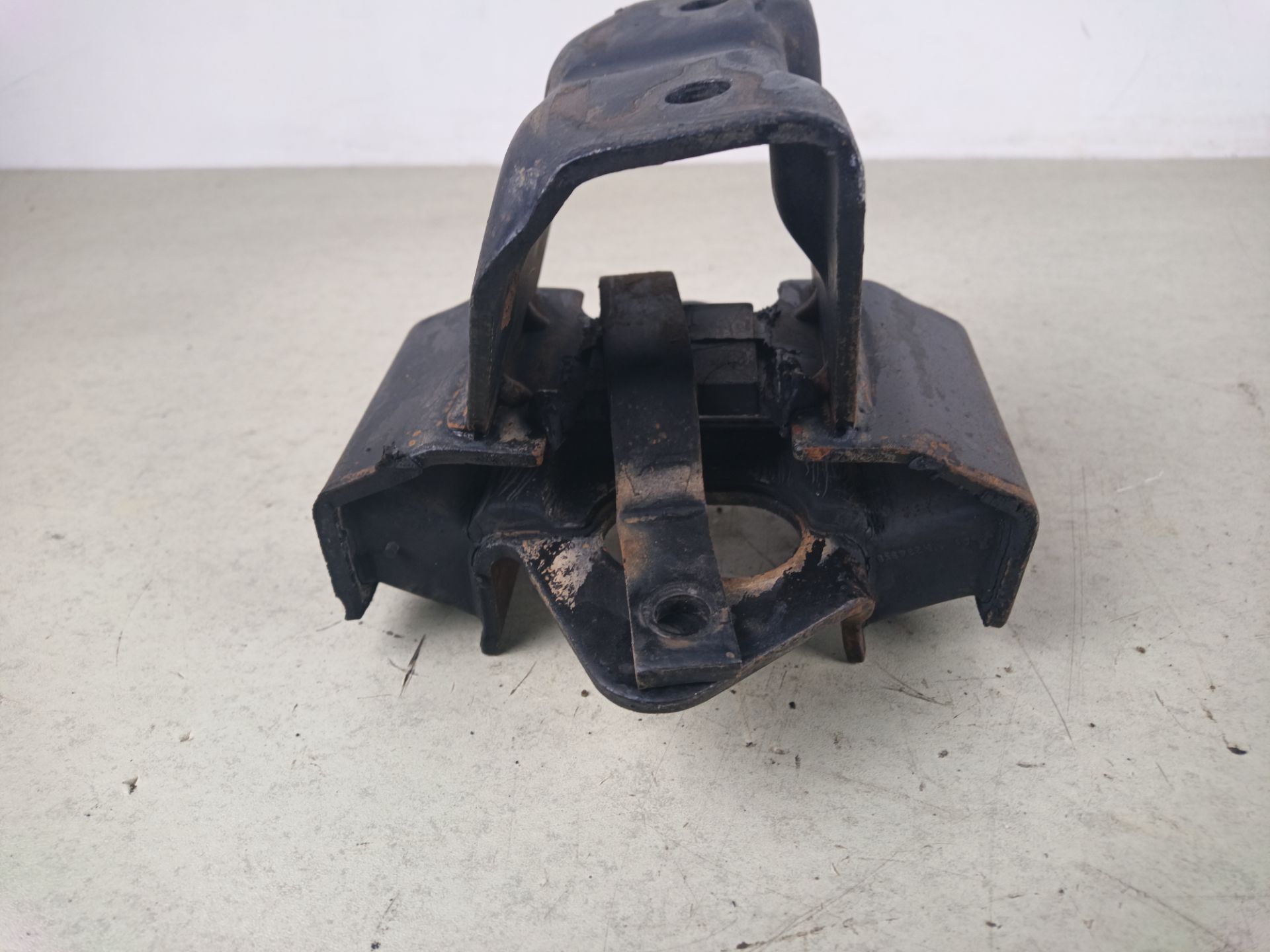 SOPORTE CAMBIO Mitsubishi Galloper (Hyundai)