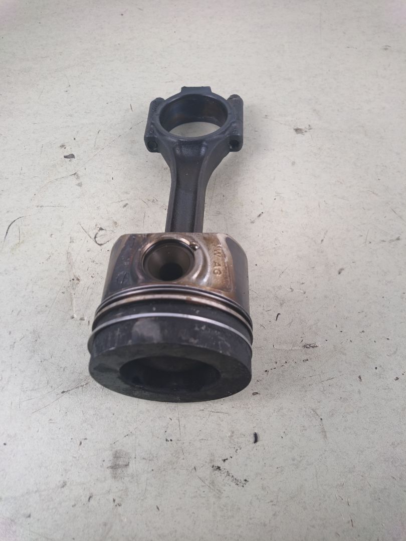 PISTON