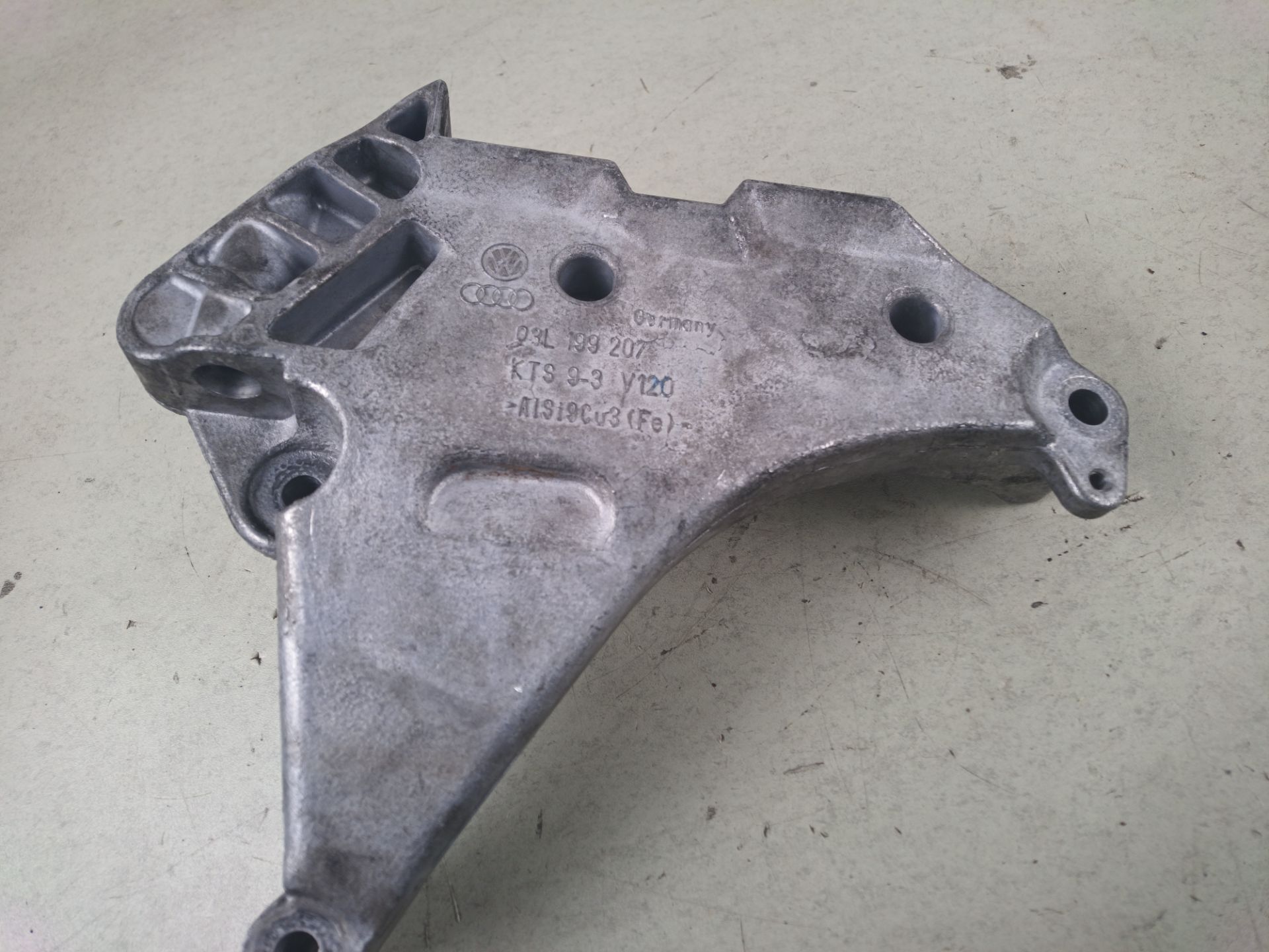 SOPORTE MOTOR