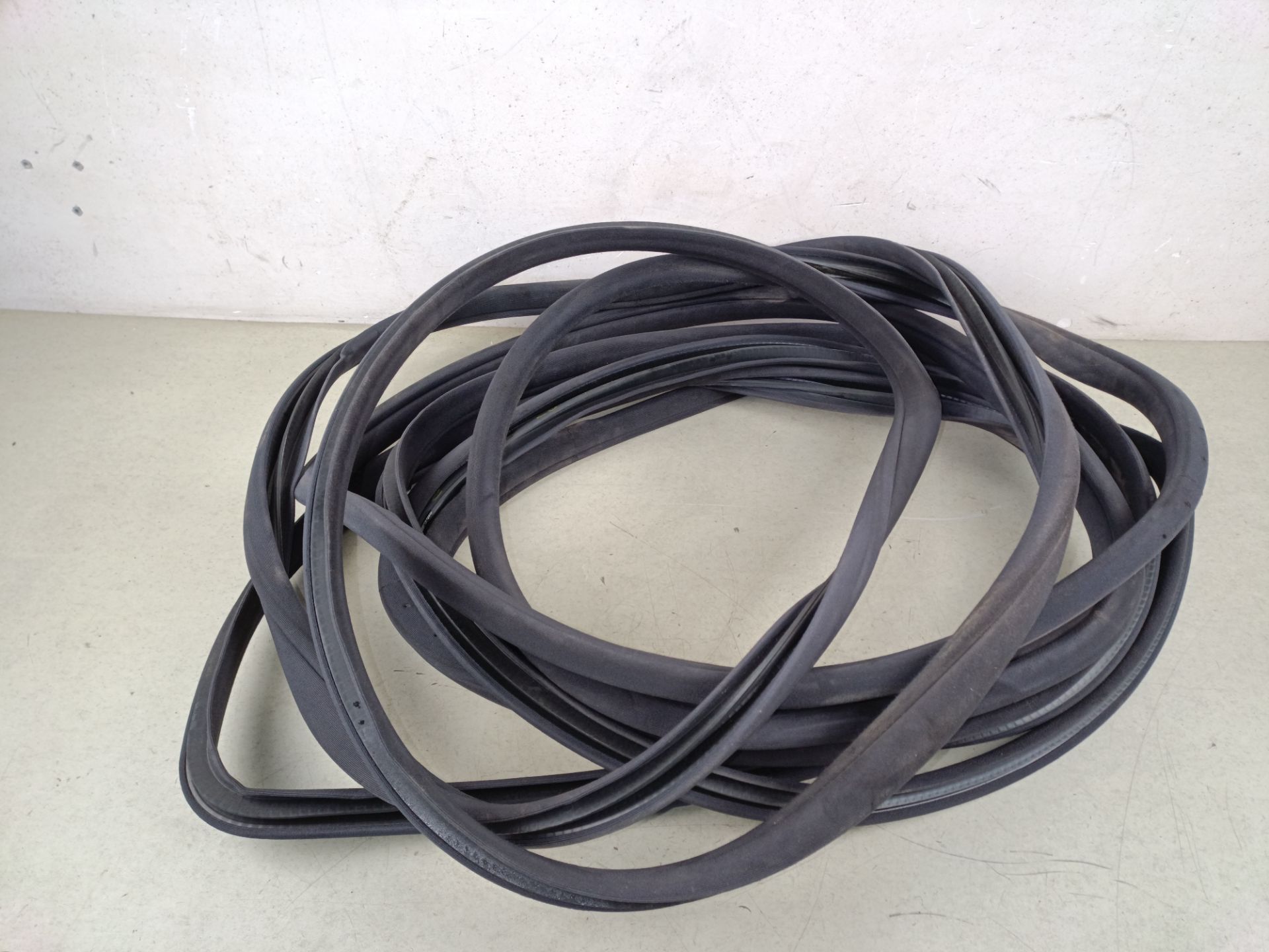GOMAS CONTORNO PUERTA