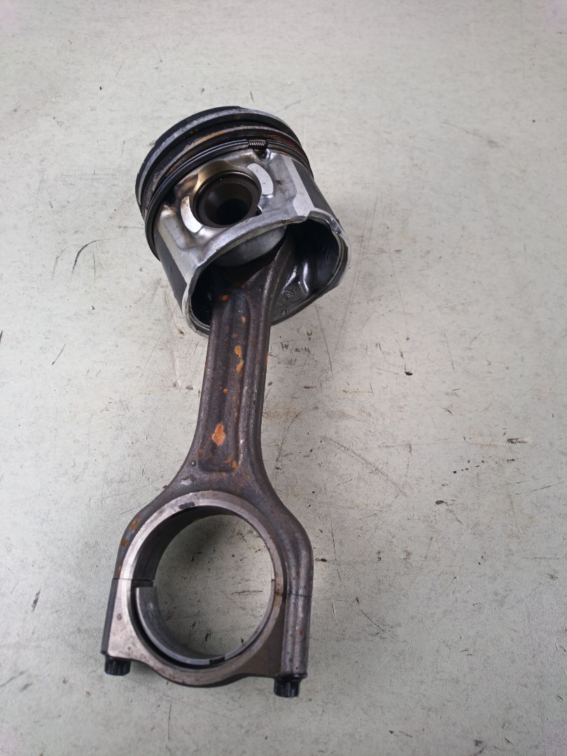 PISTON Citroen Berlingo