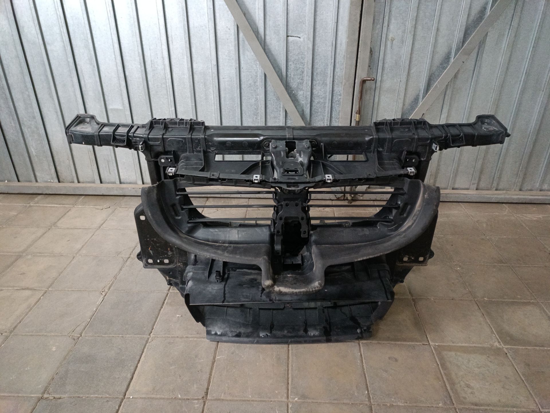 PANEL FRONTAL